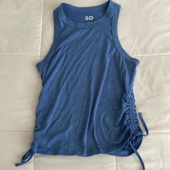 SO blue rouched tank. Size XS juniors - Picture 1 of 4
